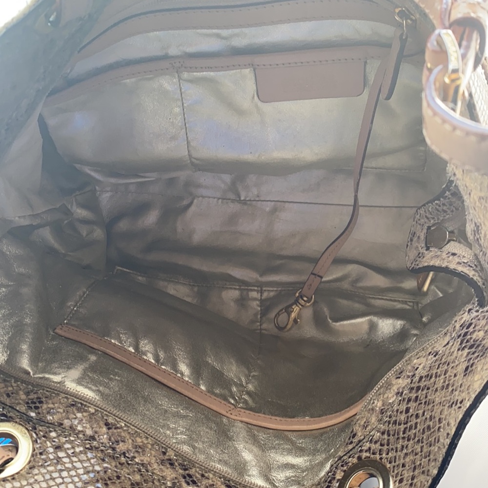 Michael KORS purse snake skin feel - Picture 7 of 12